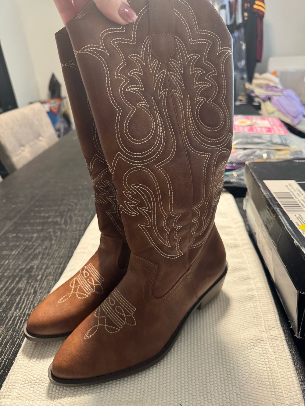 Women's Brown Western Knee-High Boots with Contrast Stitching